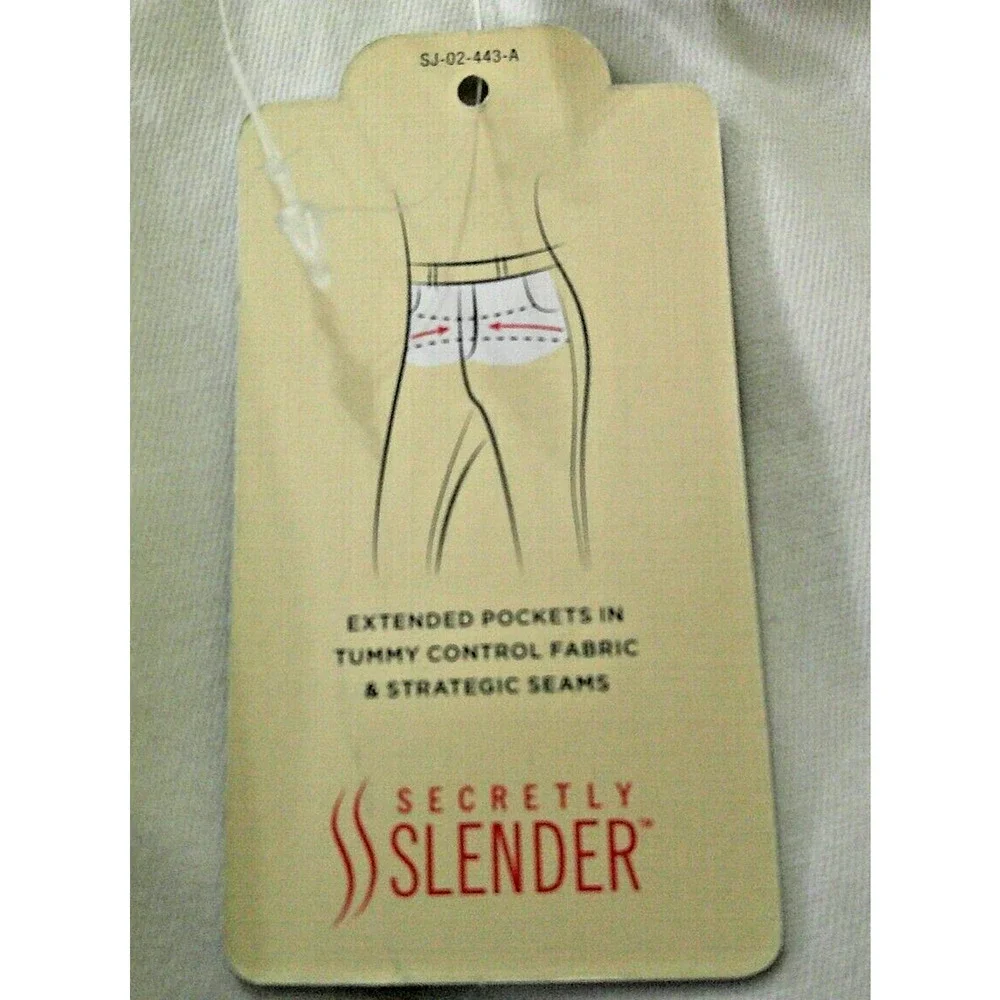 NWT St Johns Bay Women’s Sz 12 Tall White Secretly Slender Crop Capri-RTL $44